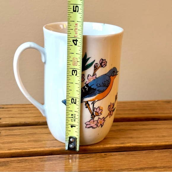 Leonard Porcelain Poland Vintage Bird -Robin Marked Collectible Coffee Tea Cup - Picture 6 of 7